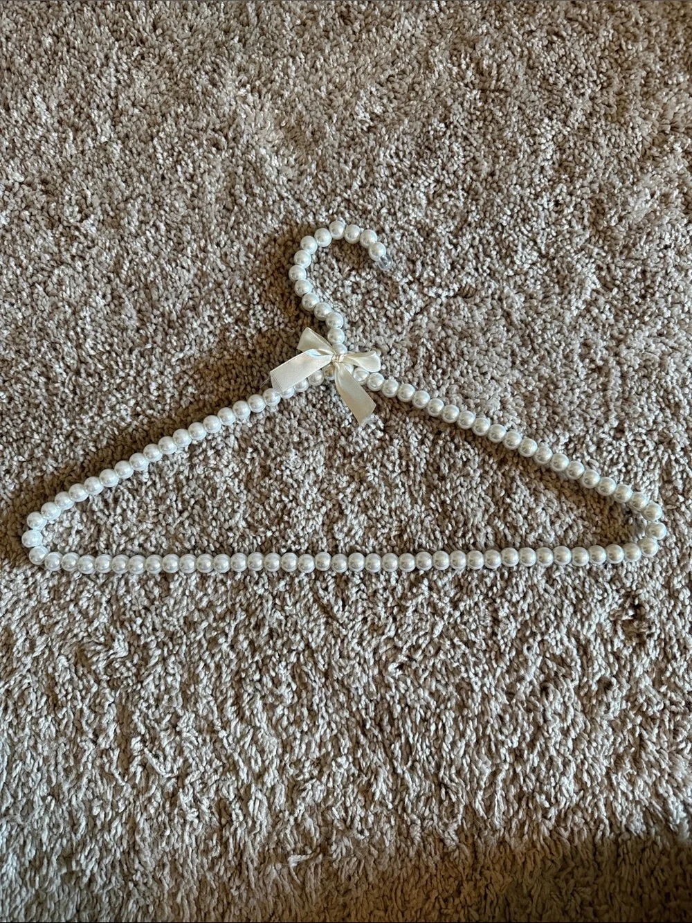 Pearl Beaded Decorative Hanger - White